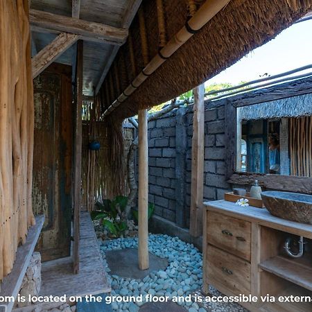 Laguna Biru Lembongan Kültér fotó