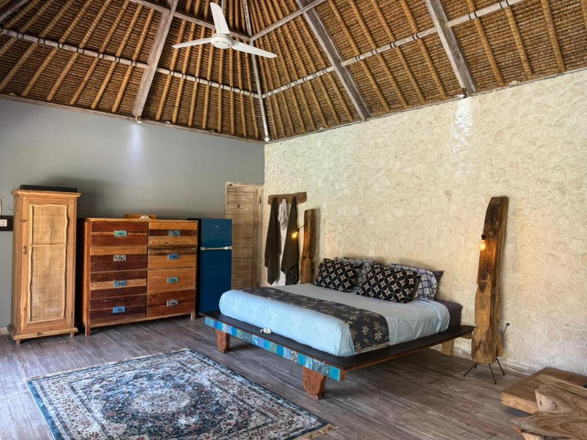 Laguna Biru Lembongan Kültér fotó
