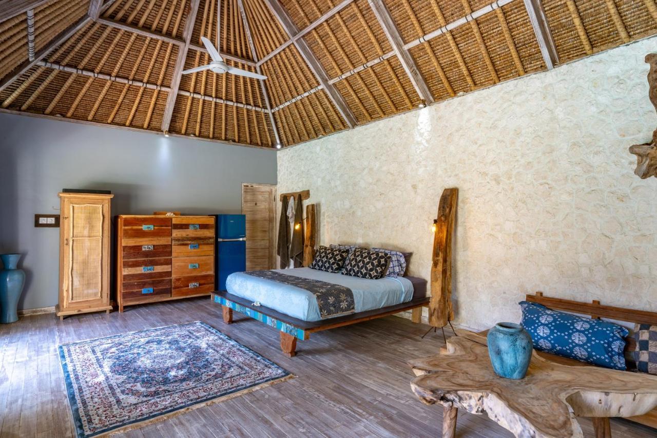 Laguna Biru Lembongan Kültér fotó